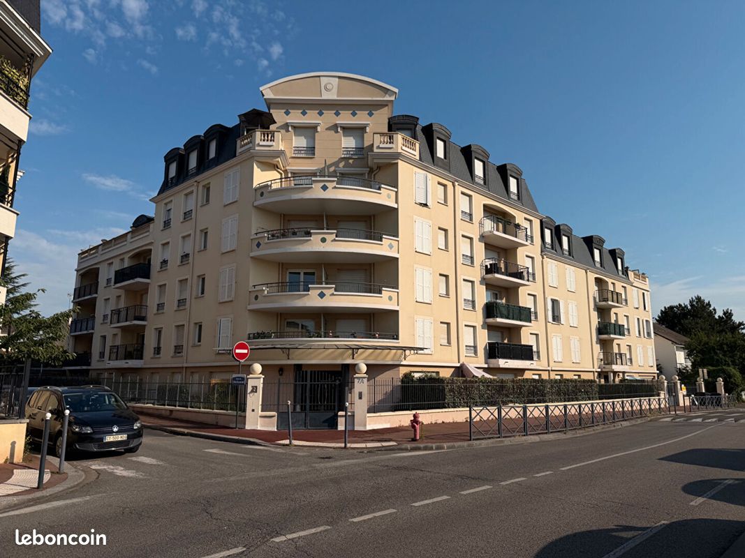 Appartement 2 pièces 47 m² · à Franconville · 47 m² · 990 €