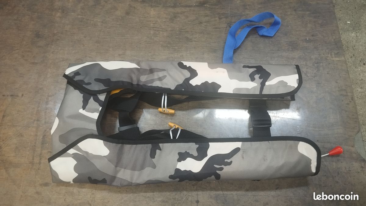 Gilet de sauvetage Automatique 50N (image 1)