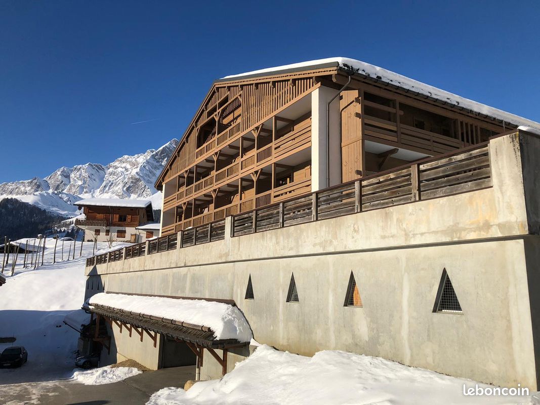 Ete 2026 / 4 à 6 personnes - La Giettaz - Megève - La Clusaz - Les Aravis (image 1)