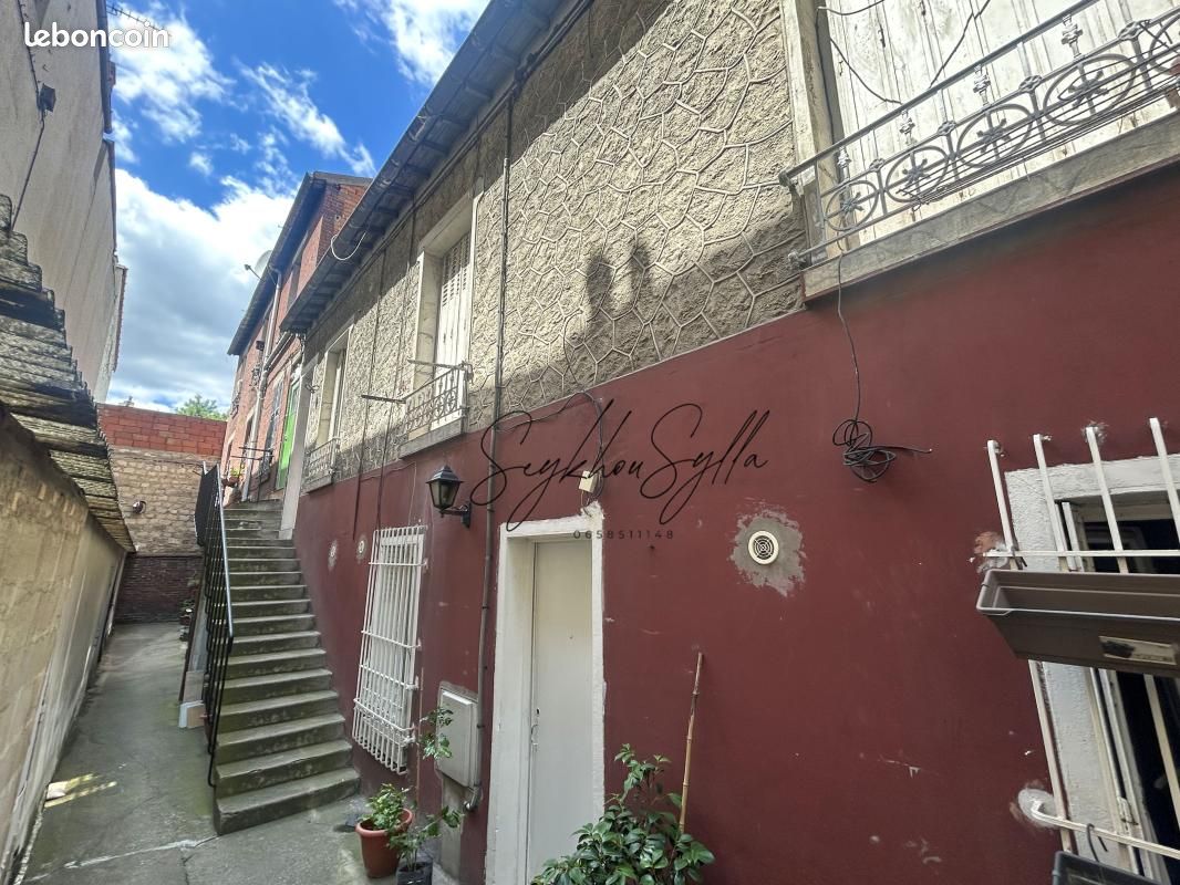 Appartement 2 pièces 38 m² · à Aubervilliers · 38 m² · 125 000 €