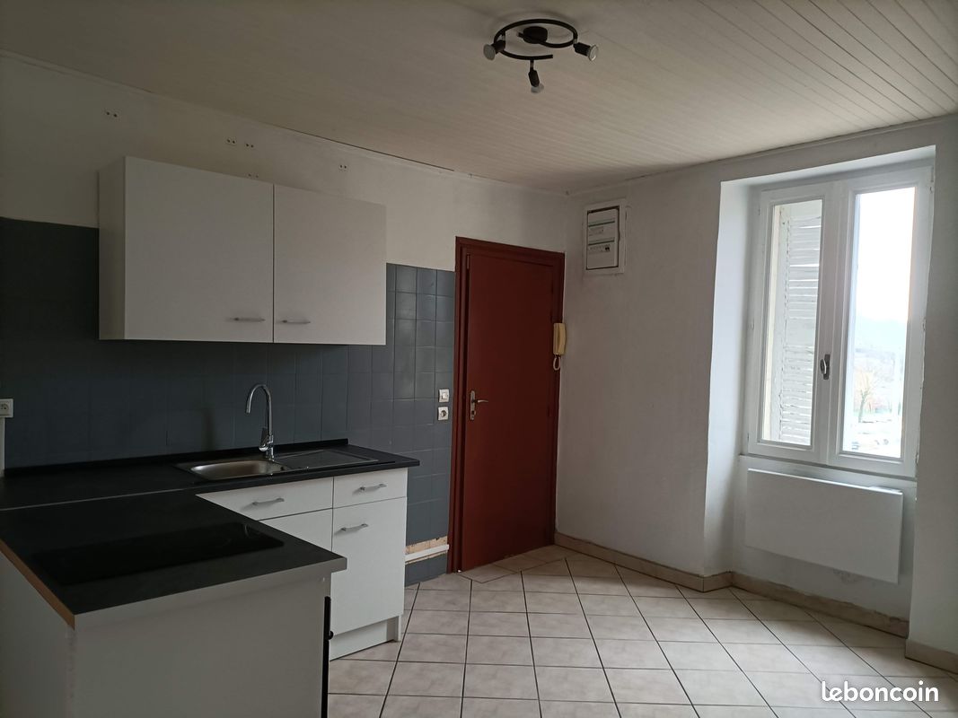 Appartement 2 pièces 33 m² · à Voreppe · 33 m² · 455 €