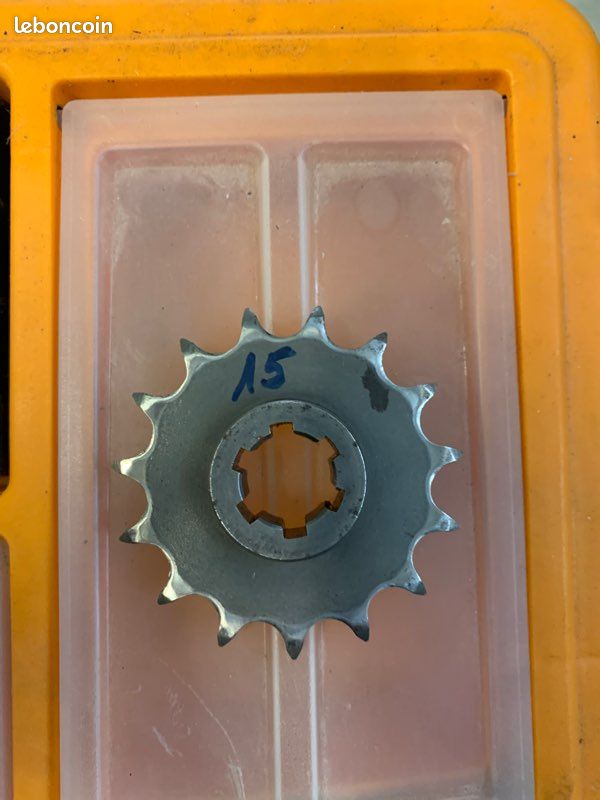 Pignon kart 125cm2 15dents (image 1)