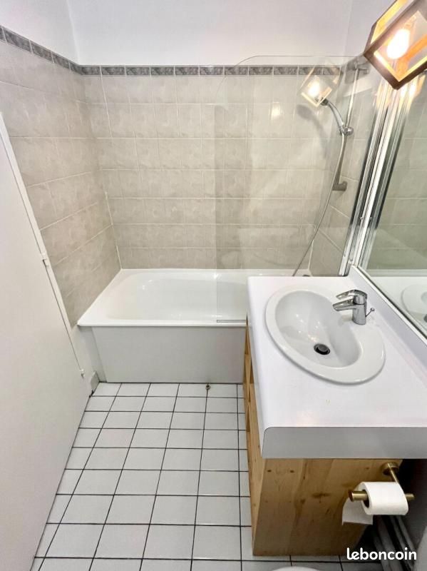 Appartement a louer suresnes - 1 pièce(s) - 24 m2 - Surfyn