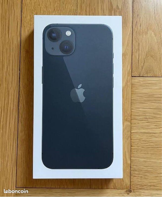 IPhone 13 très bon état (image 2)
