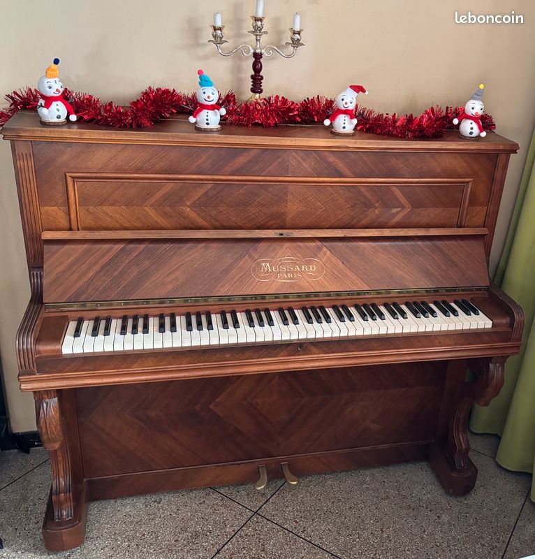 Piano droit Mussard Paris (image 1)