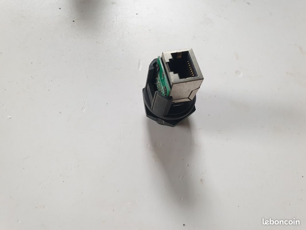 Prise RJ45 (image 3)