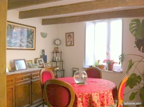 Appartement 3 pièces 76 m² · à Montélimar · 76 m² · 690 €