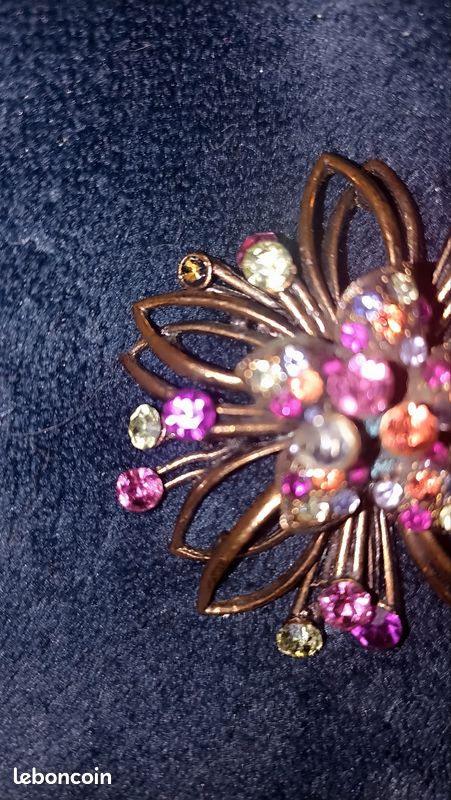 Ancienne broche - Montres & Bijoux