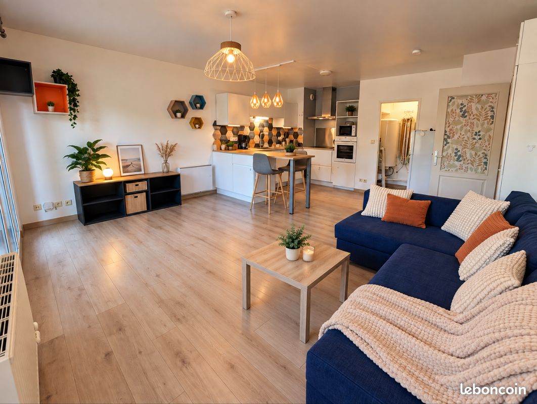 Parking 51 m² · à Villefranche-sur-Saône · 51 m² · 840 €/mois