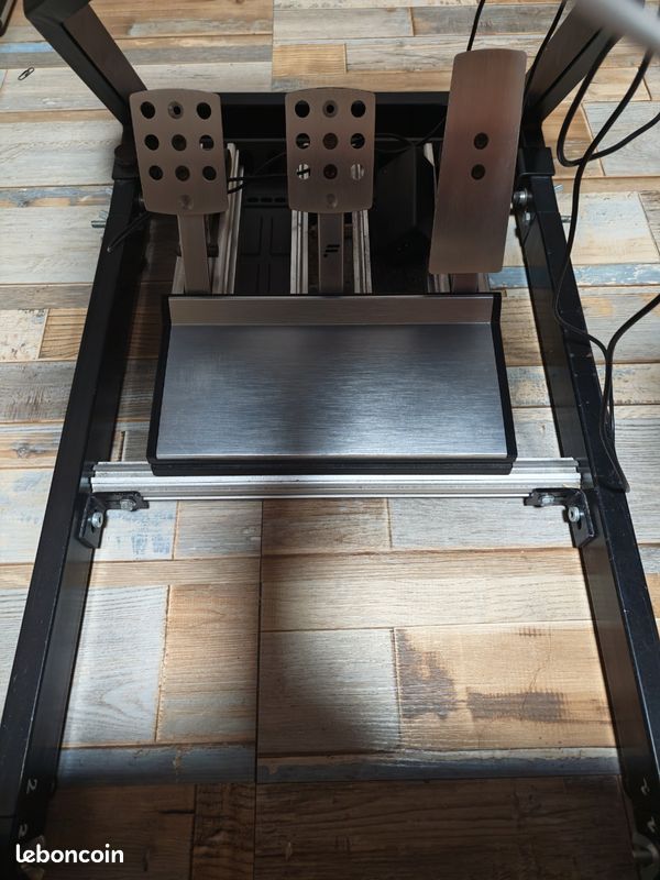 PlaySeat (image 3)