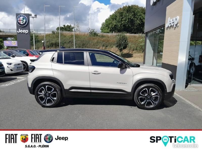 Jeep Avenger 1.2 Turbo T3 100ch Summit (image 4)