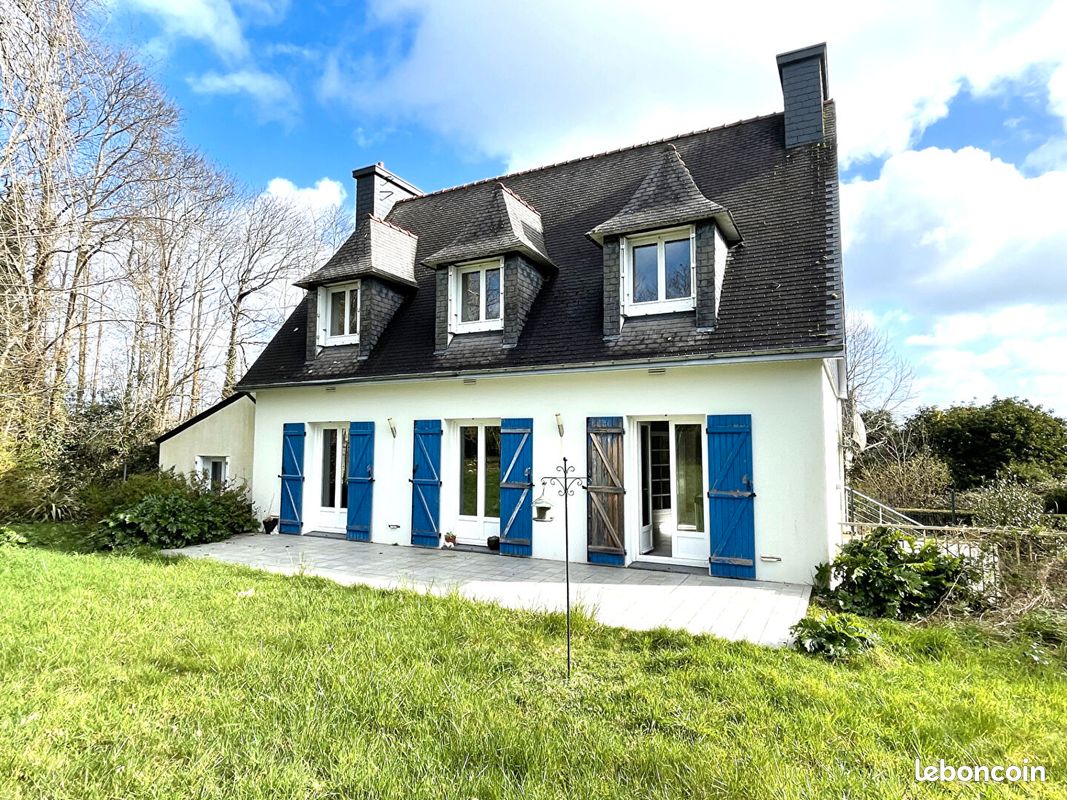 Maison 6 pièces 140 m² · à Plomelin · 140 m² · 296 800 €