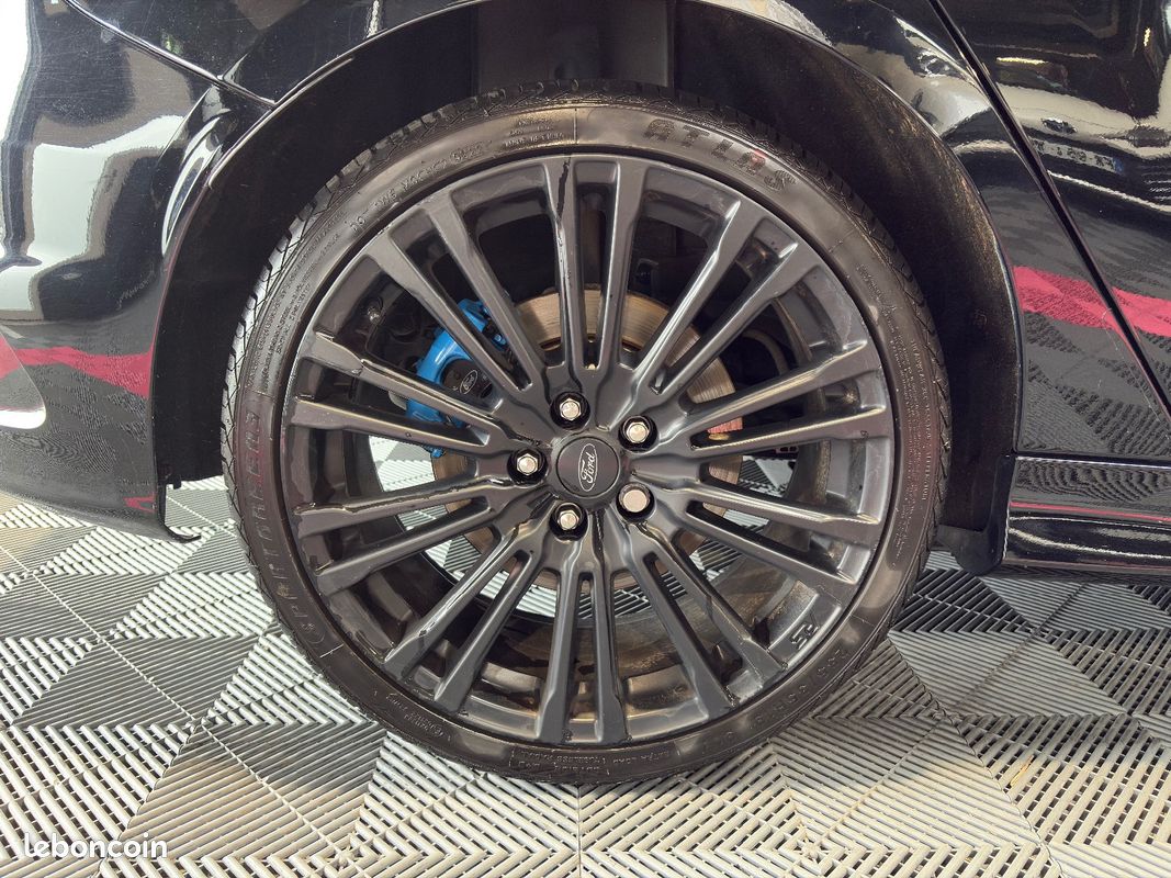 FORD FOCUS 2.3 EcoBoost 350 CV RS - Entretien complet FORD - Apple Carplay - Sono Sony - (image 10)