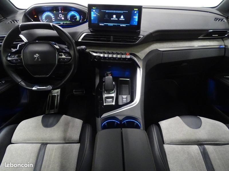 Peugeot 3008 HYBRID 225ch GT Pack e-EAT8 (image 7)
