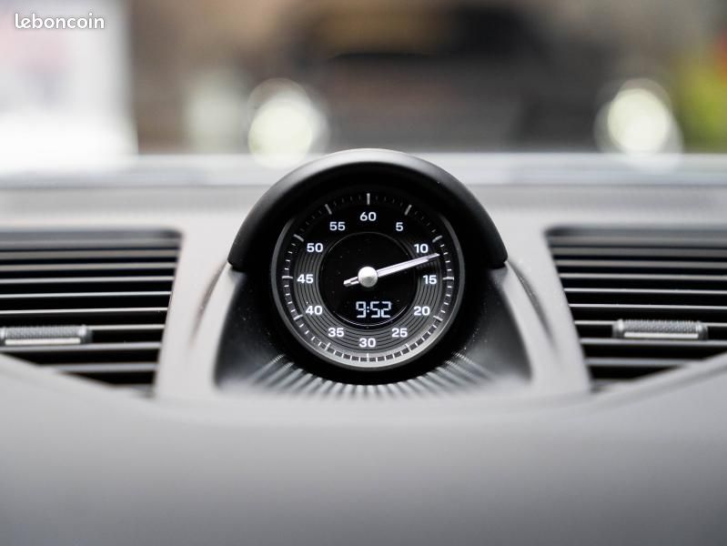 Porsche Panamera 2.9 V6 544ch 4S E-Hybrid (image 34)