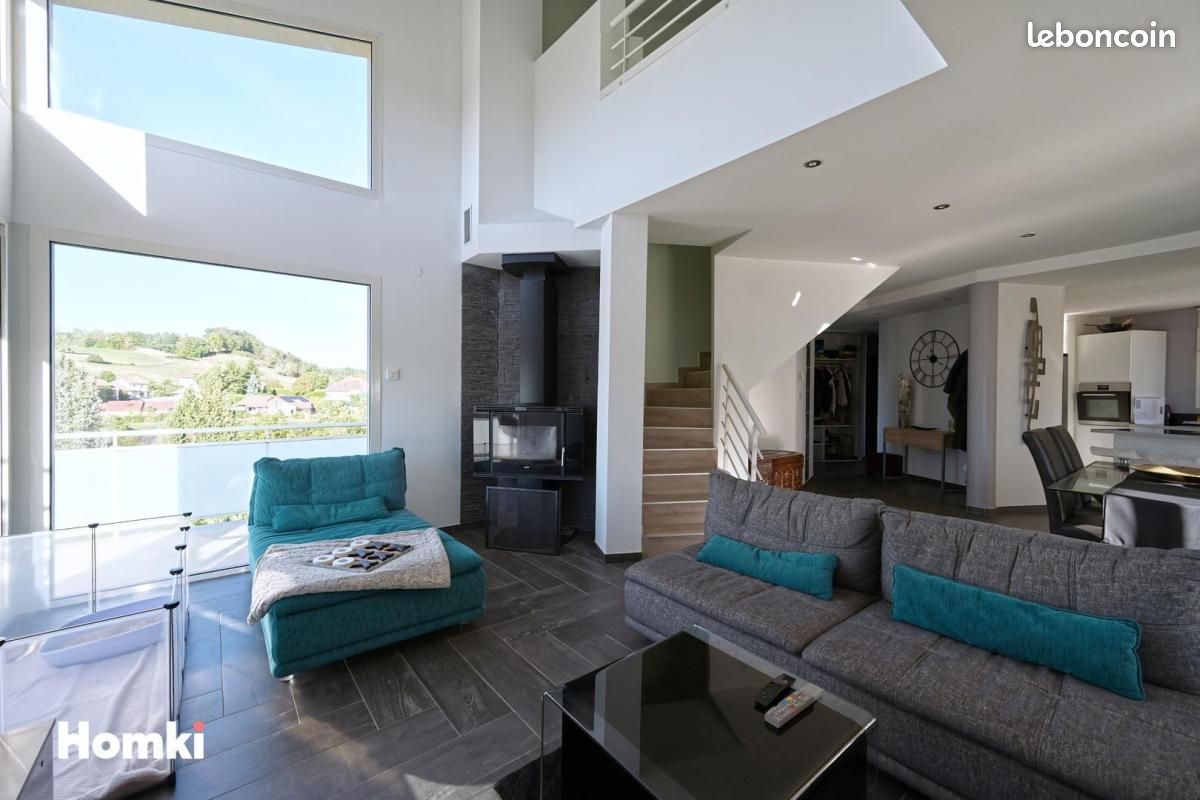 Maison 6 pièces 143 m² · à Bilieu · 143 m² · 389 000 €