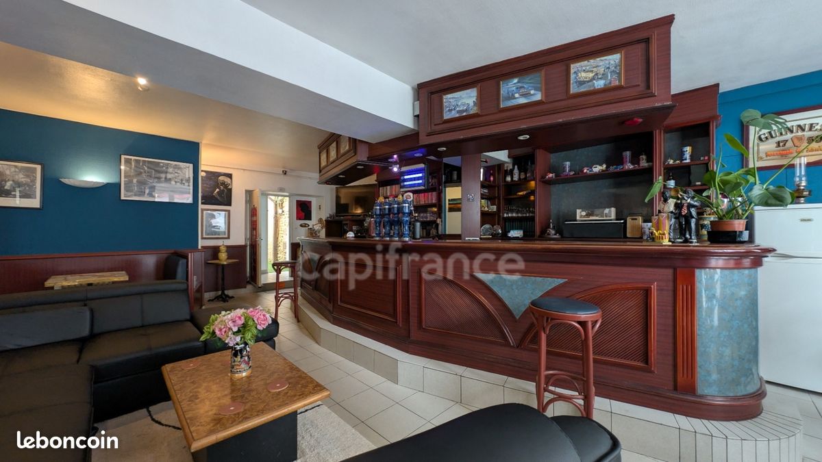 Immeuble 5 pièces 260 m² · à Sées · 260 m² · 322 000 €