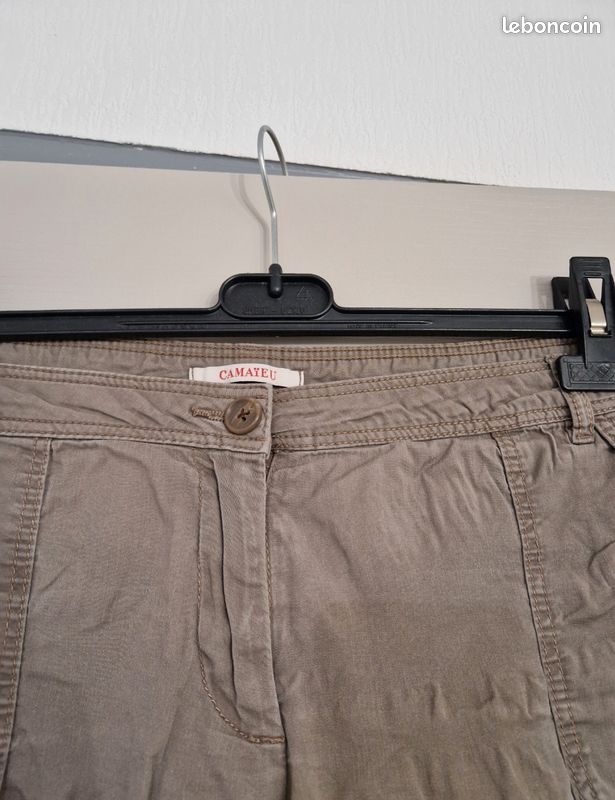 Pantacourt (corsaire) Femme Beige - Taille 40 - Occasion En Très Bon état (TBE)