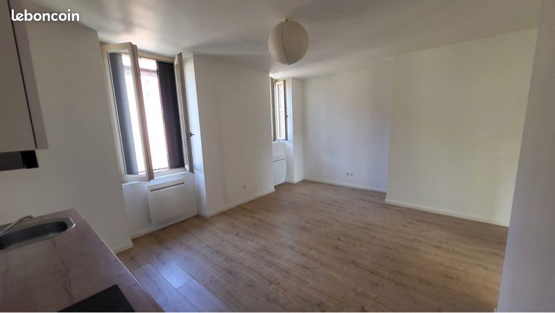 Appartement 2 pièces 43 m² · à Decazeville · 43 m² · 430 €