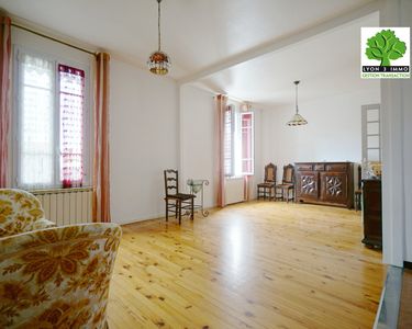 Maison 599 000 € - 195 m²