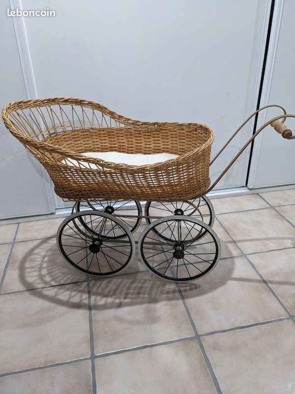 Landau de decoration en osier (image 2)