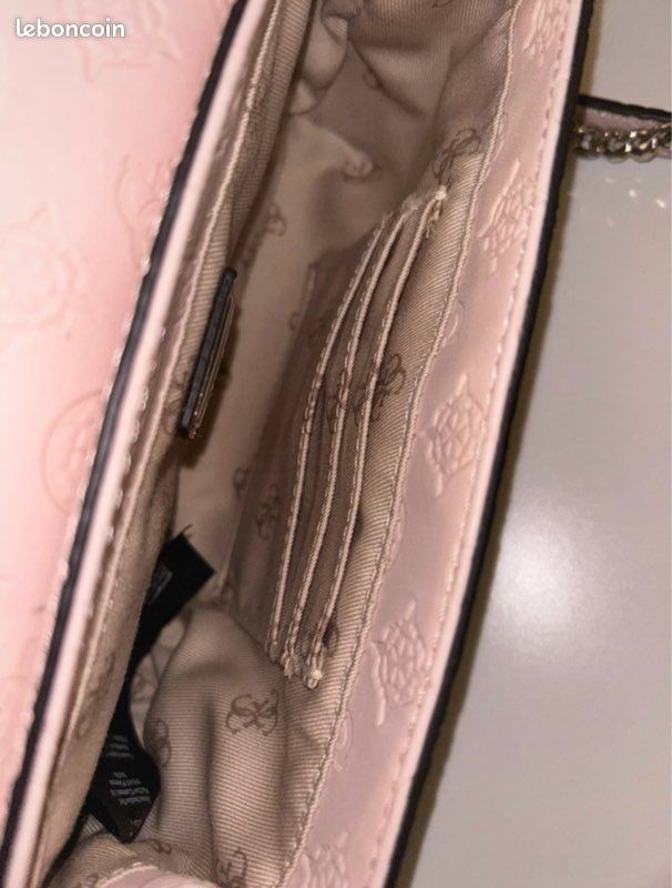 Sac Guess rose pâle (image 4)
