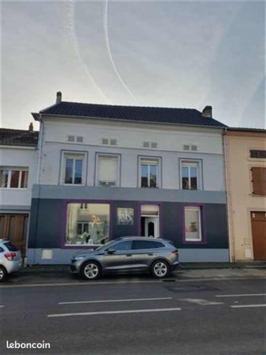 Maison 4 pièces 123 m² · à Longeville-lès-Saint-Avold · 123 m² · 190 000 €