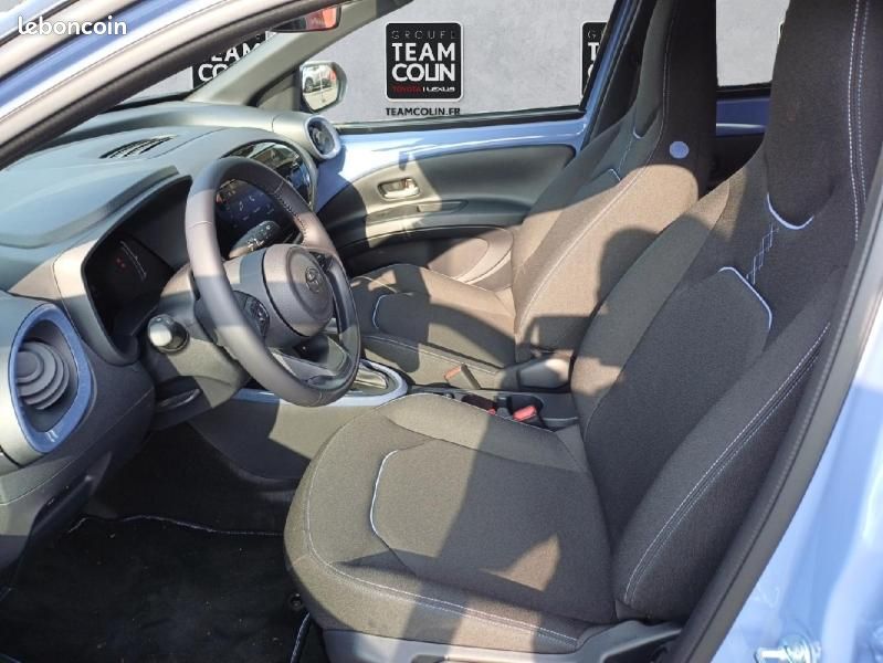 Toyota Aygo X 116h Graphic (image 9)