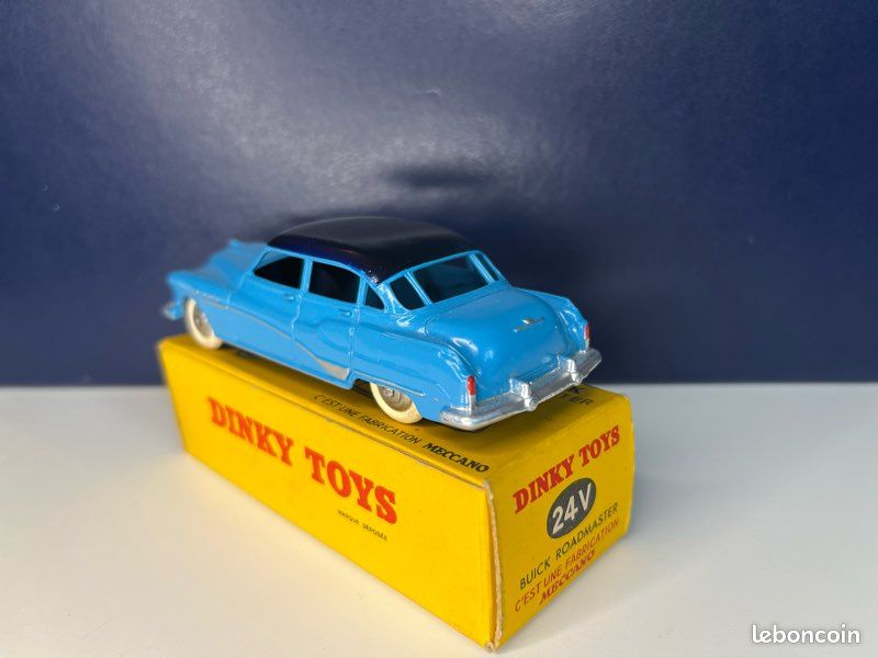 1/43 Dinky Toys Buick Roadmaster 24 V Collection Neuve PAS