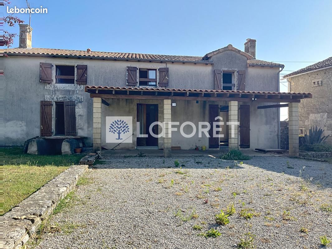 Maison 4 pièces 143 m² · à Maillé · 143 m² · 158 990 €