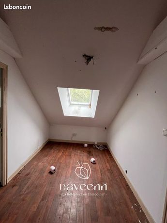 https://img.leboncoin.fr/api/v1/lbcpb1/images/f1/42/b1/f142b198ec2fb39e710d5a41265750086c052a9d.jpg?rule=ad-image