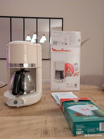 Moulinex Cafetière Filtre Soleil FG381A10 - Design Ivoire Vintage, 1.25L, 10-15 Tasses, Maintien Au Chaud