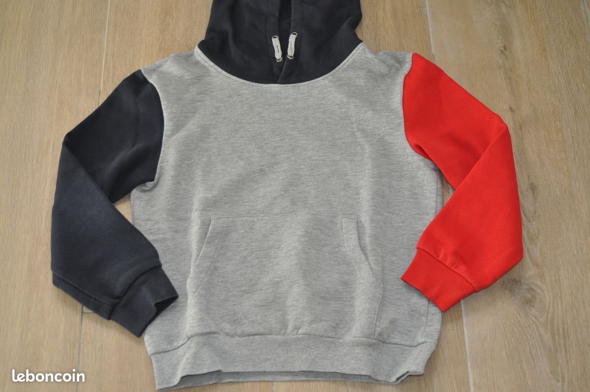 Sweat garçon 10 ans (image 1)