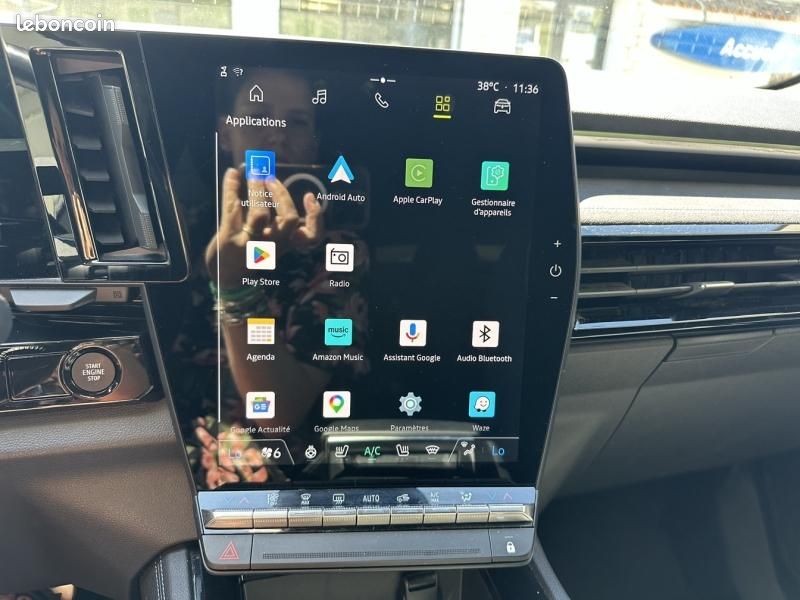 Renault Espace 1.2 E-Tech full hybrid 200ch esprit Alpine 7 places - 24 (image 32)