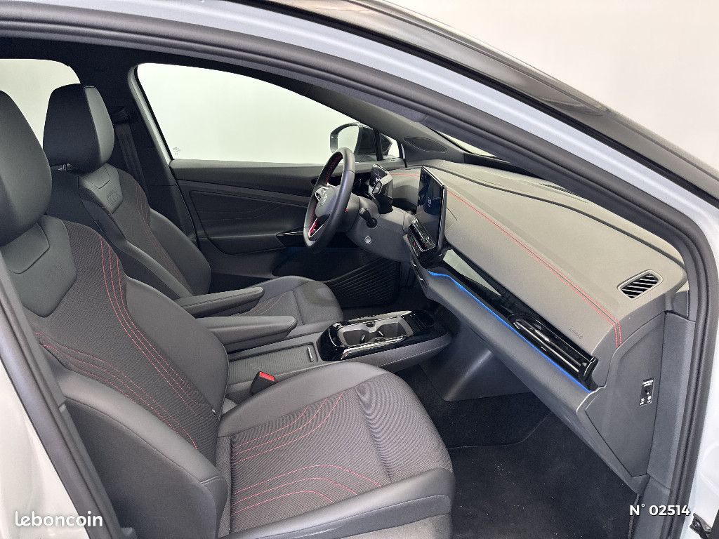 Volkswagen ID.5 299 ch GTX (image 10)