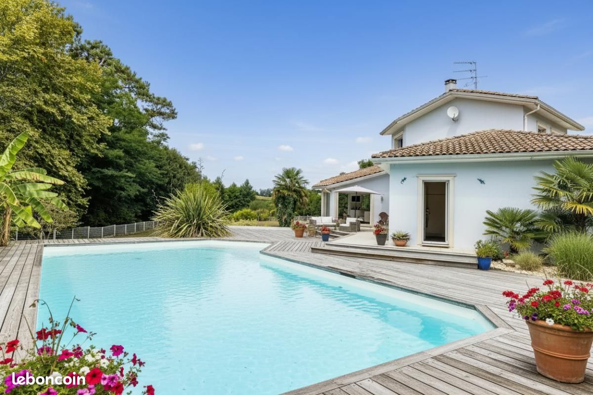 Maison 6 pièces 340 m² · à Saint-Jean-de-Marsacq · 340 m² · 995 000 €
