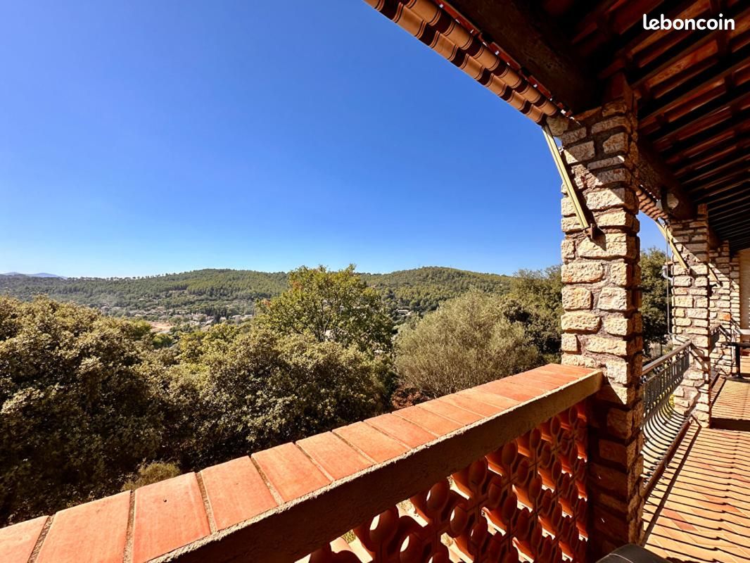 Maison 4 pièces 96 m² · à Taradeau · 96 m² · 354 000 €