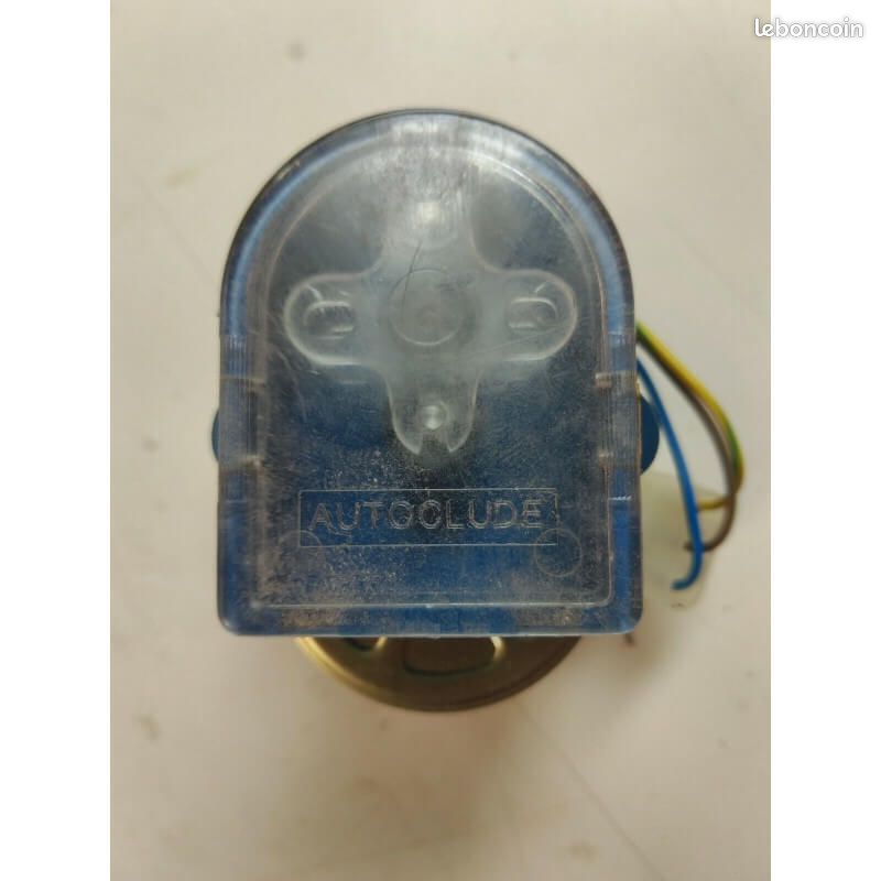 462806_9