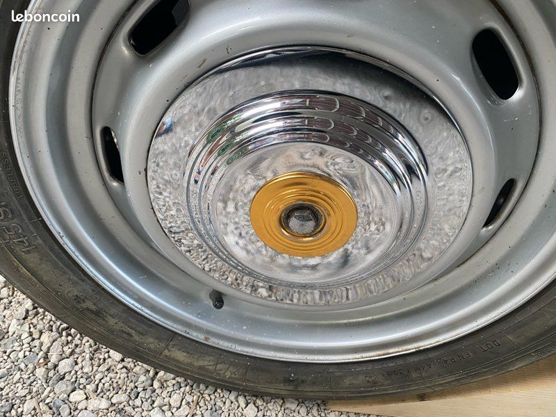 Enjoliveur Renault (image 1)