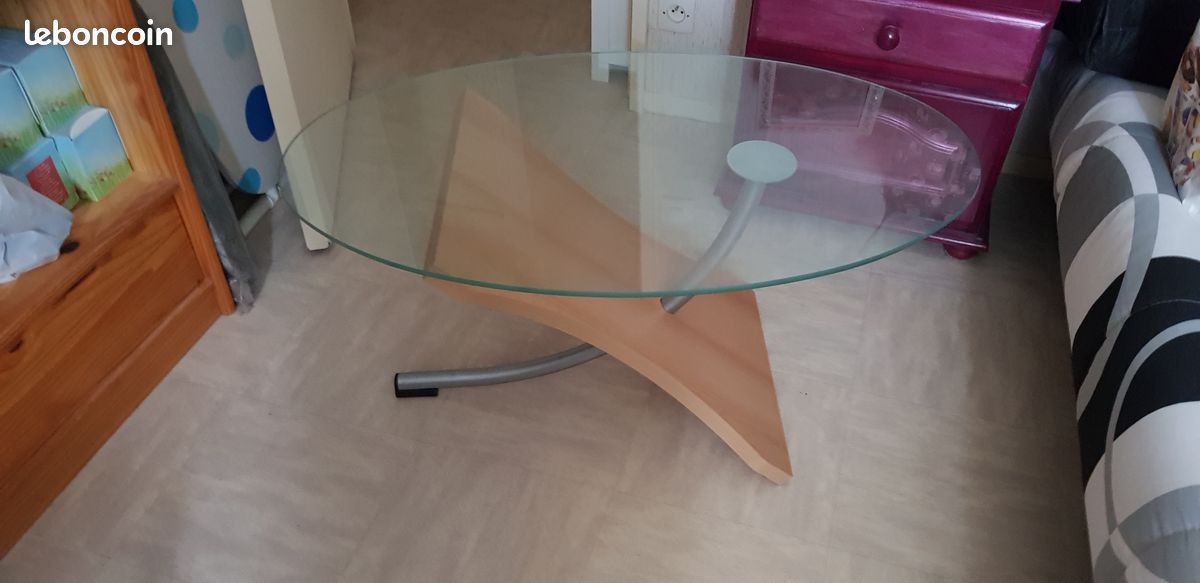Table de salon en verre (image 2)