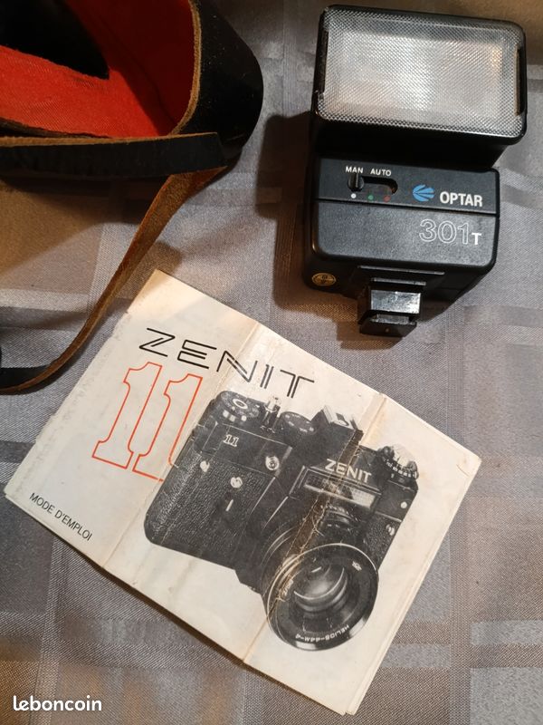 Zenit E - John's Cameras. A collection of interesting and old cameras