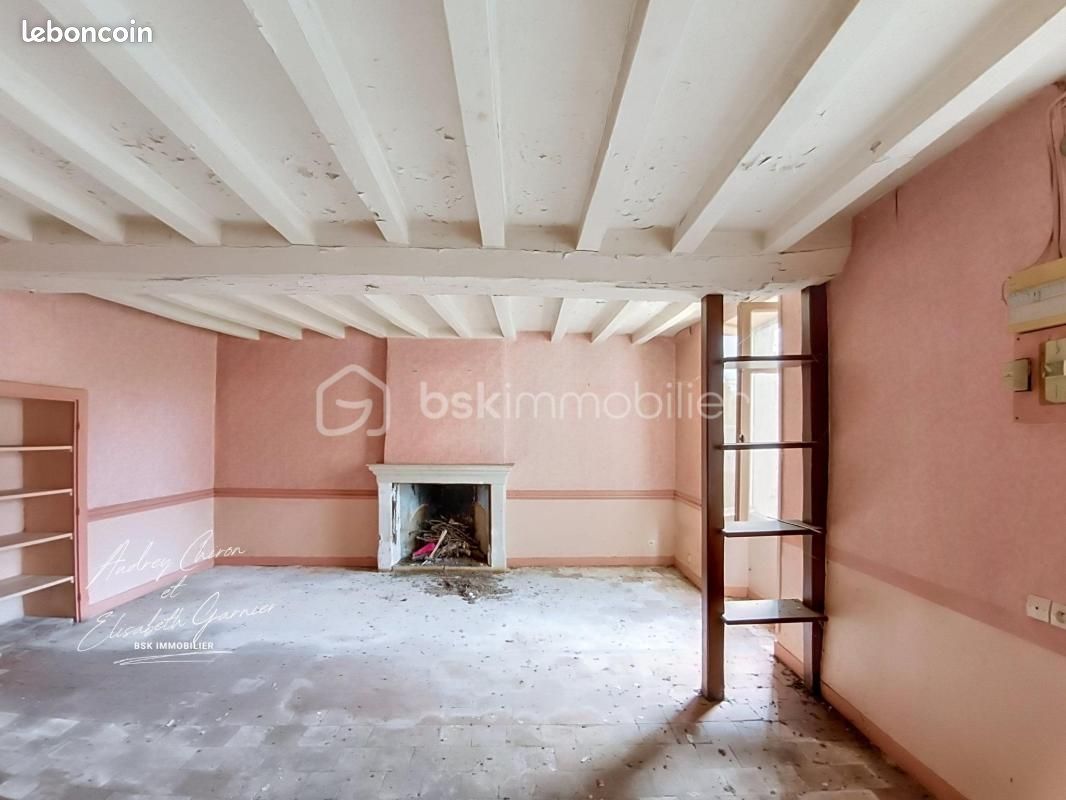 Maison 5 pièces 87 m² · à Les Hauts-d'Anjou · 87 m² · 86 000 €