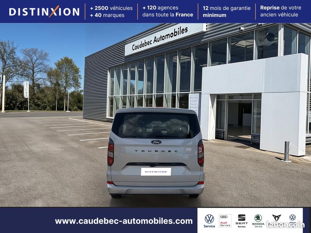 FORD Tourneo Custom 320 L1H1 2.0 EcoBlue 170 Titanium (image 4)