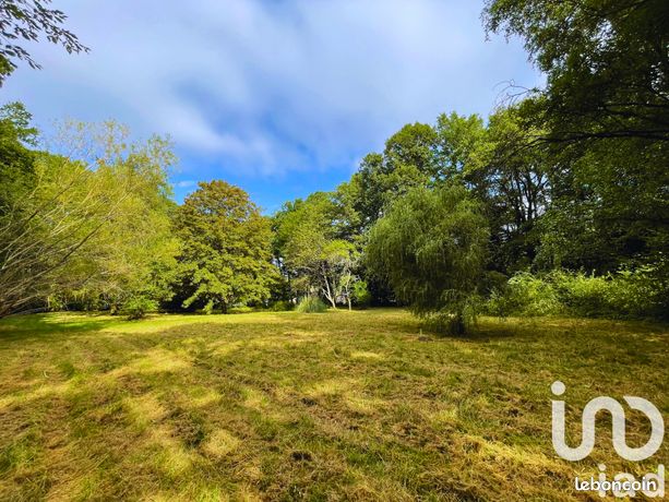Terrain 3915 m² Annay