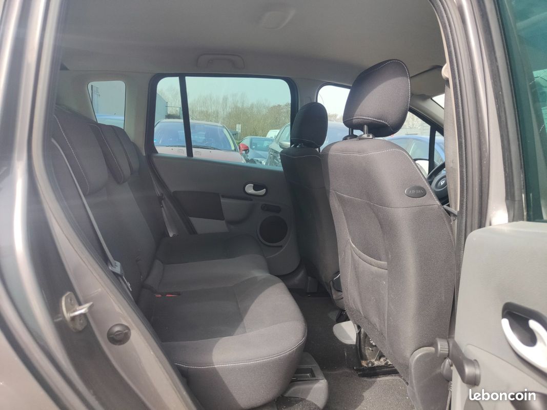 Renault GRAND MODUS 1.5 dCi 90 Dynamique * Première Main * REVISEE * GARANTIE (image 8)