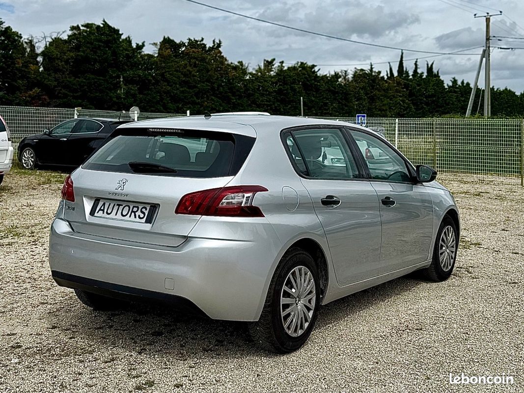 PEUGEOT 308 1.6 HDi 92ch FAP BVM5 Access (image 8)