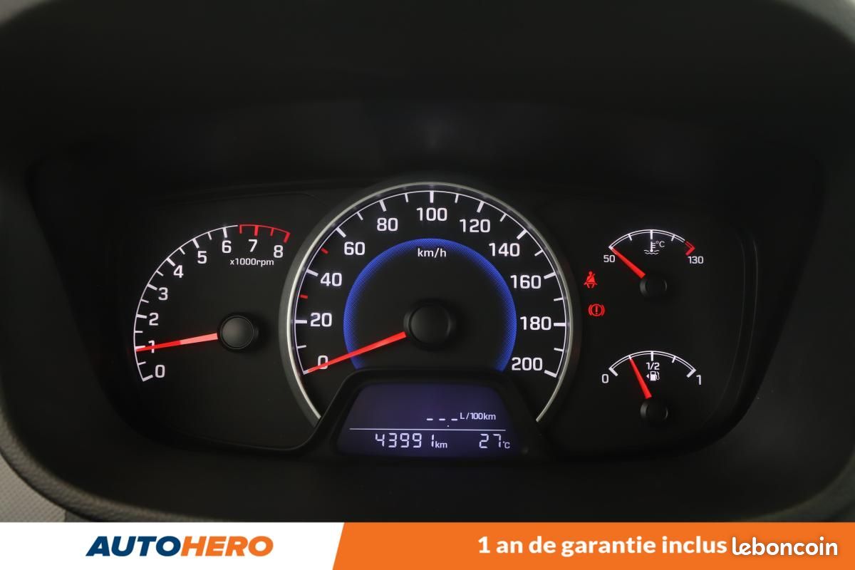 Hyundai i10 1.0 Intuitive 66 ch (image 15)