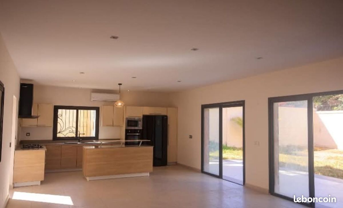 Maison 5 pièces 102 m² · à Saint-Forgeux · 102 m² · 1 250 €/mois