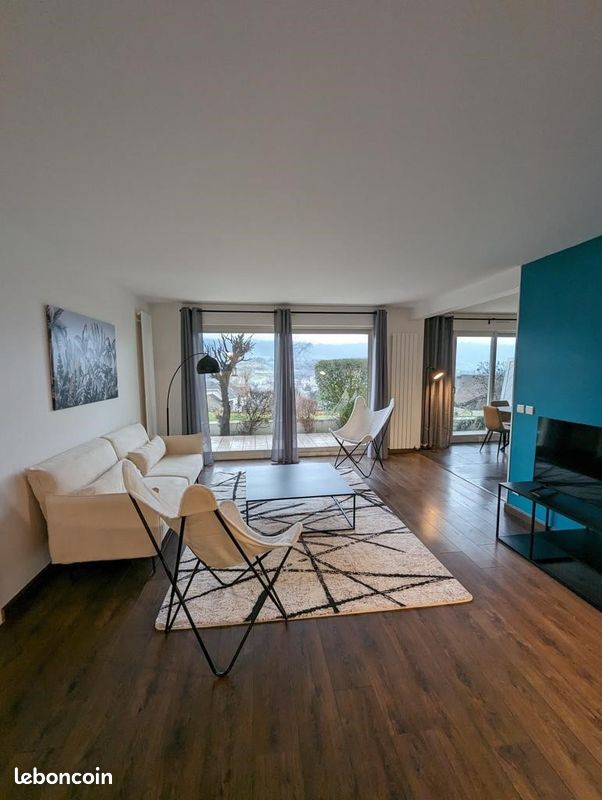 Appartement 4 pièces 97 m² · à Jacob-Bellecombette · 97 m² · 1 410 €/mois