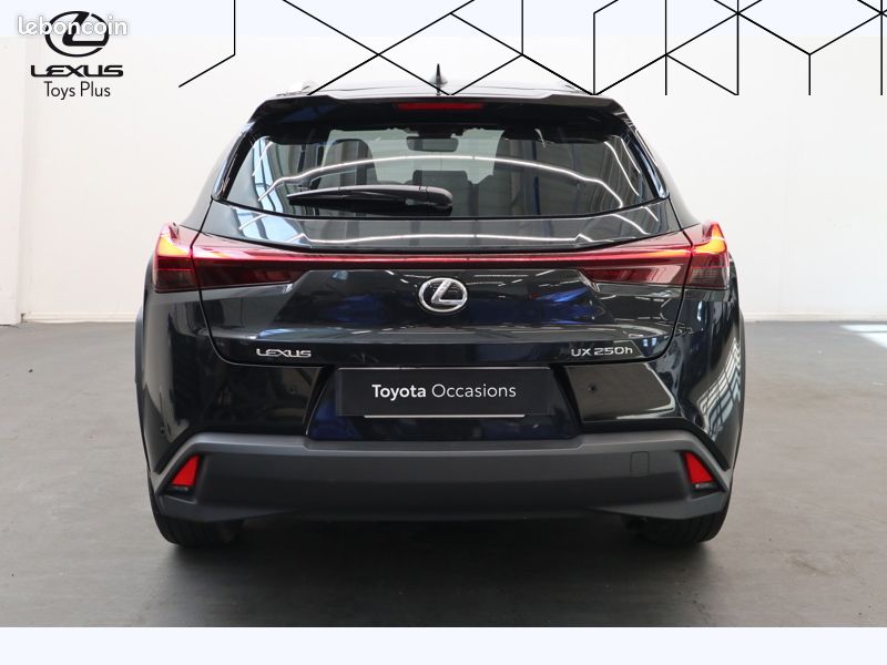 Lexus UX 250H 2WD Luxe techno (image 7)